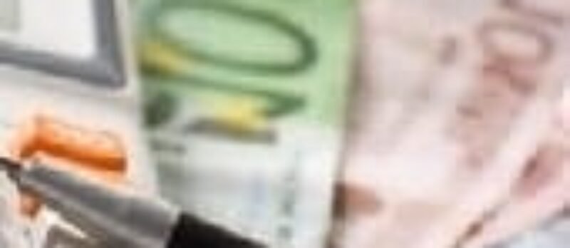 Salaire, SMIC et salaire minimum conventionnel
